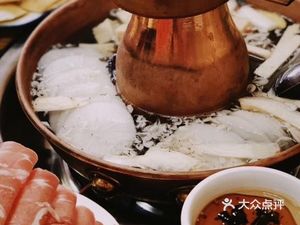 Yu Ji Ying Yuan Old Beijing Hot Pot (Longjingyuan Store)