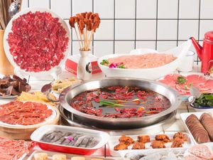 Bayu Feng Old Hot Pot (Junyi Xingshijie Branch)