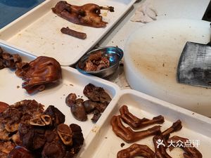 Rongchang Cai Baya Salted Goose (Lianhua Plaza Store)