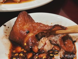 Qiaohong Restaurant