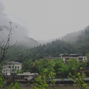 Longquan Station