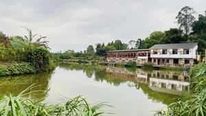 Xiaoyao Villa (Farmhouse Restaurant)