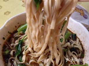 Tongliang Service Area · Fast Food