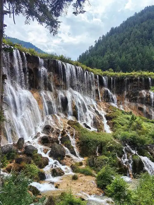 Norilang Waterfall