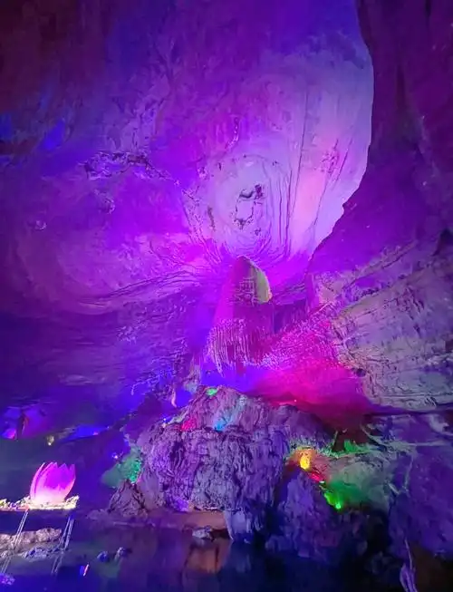 Long Palace Cave