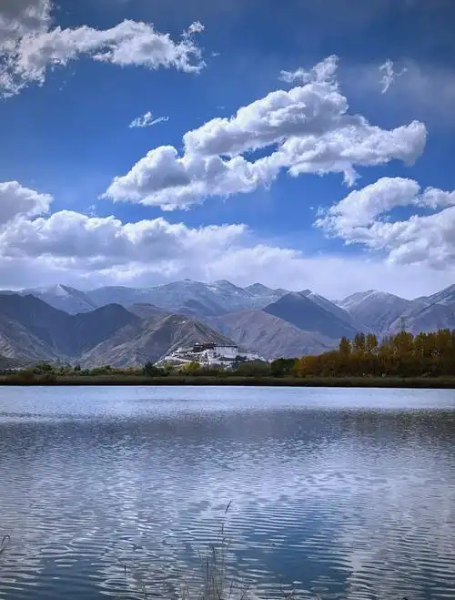 La Lu Marsh