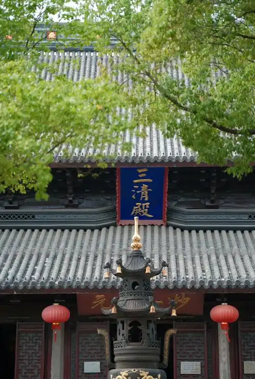 Xuanmiao Guan
