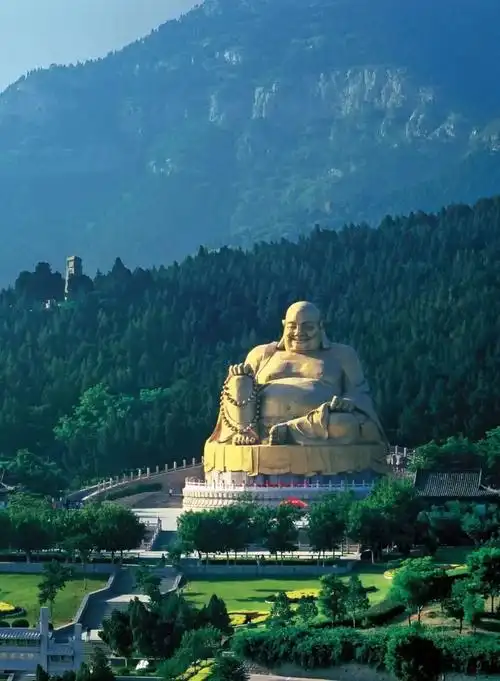 Qianfo Mountain