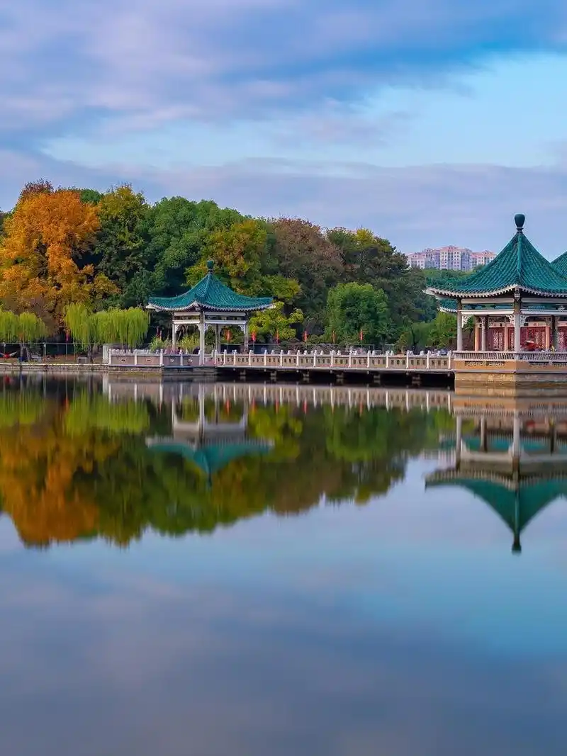 Donghu