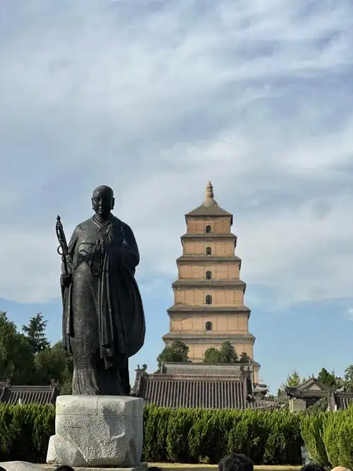 Xi'an Qujiang Big Wild Goose Pagoda · Tang Paradise