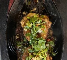 Sizzling Frog Legs