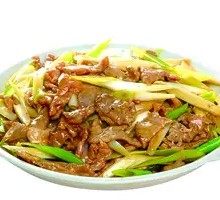 Scallion Stir-Fried Meat Noodles