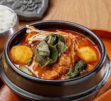 Potato and Pork Rib Soup