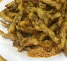 Salted Pepper Fresh Mushrooms