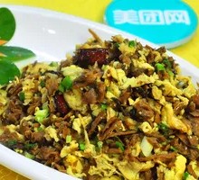 Grandmother's Vegetable Stir-Fried with Eggs