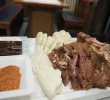 Crispy Pork Elbow