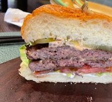 Classic Beef Burger