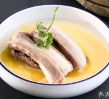 Hand-grabbed Meat
