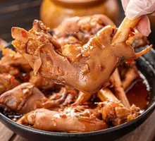 Spicy Lamb Trotters