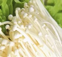 Tender Enoki Mushrooms