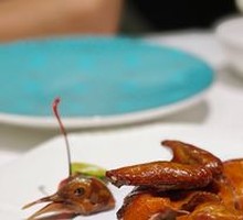 Juicy Crispy Pigeon