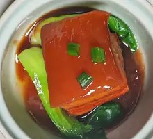 Braised Pork Belly with Wine Flavor