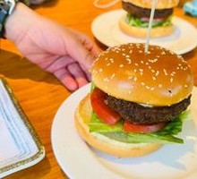 Beef Cheese Burger
