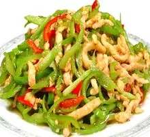 Stir-Fried Pork Shreds with Green Peppers