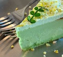Pistachio Cake