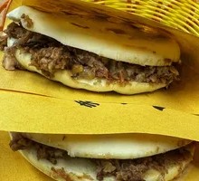 Roujiamo with pork