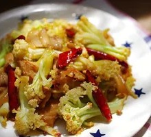 Stir-fried Cauliflower with Pork