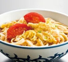 Tomato and Egg Fried Noodles