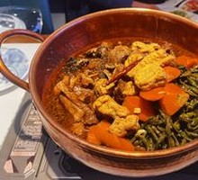 Big Assorted Pot