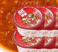 Hubang Garlic Chili Sauce