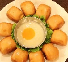 Creamy Steamed Buns