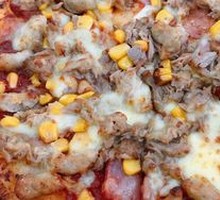 Tuna Pizza