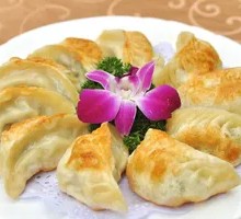 Egg Pan-Fried Dumplings