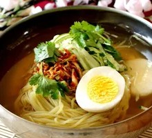 冰镇冷面