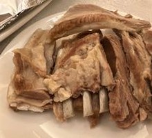 Hand-held Lamb
