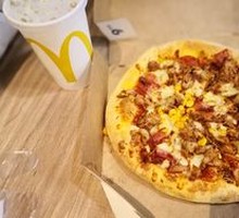Tuna Pizza