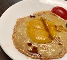 Sunny-side up egg