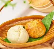 Baked Crispy Bun