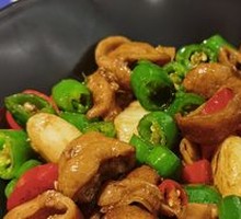 Stir-fried卤肥肠
