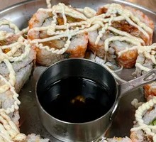 Tuna Sushi Roll