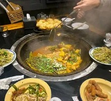 猪手排骨锅