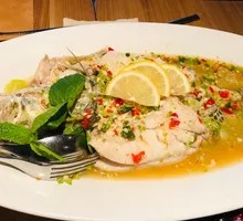 Steamed Fresh Grouper with Lemon