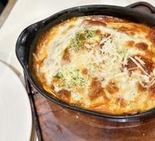 Meat Sauce Cheese Lasagna