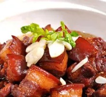 Braised Pork with Potato Rice Bowl