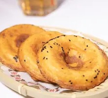 Fried dough snack