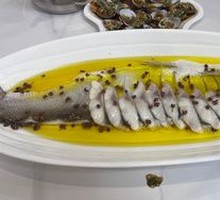 Large White Fish